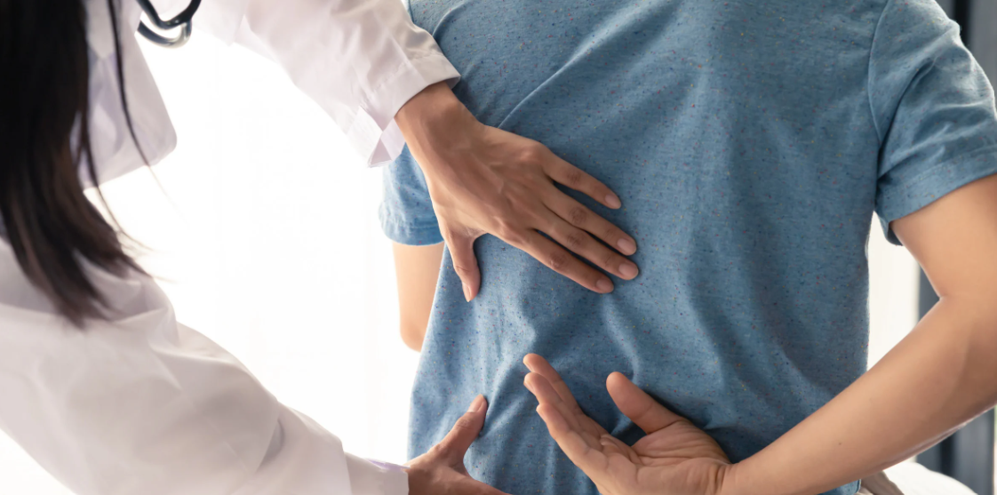 Chiropractic for Shoulder Blade Pain