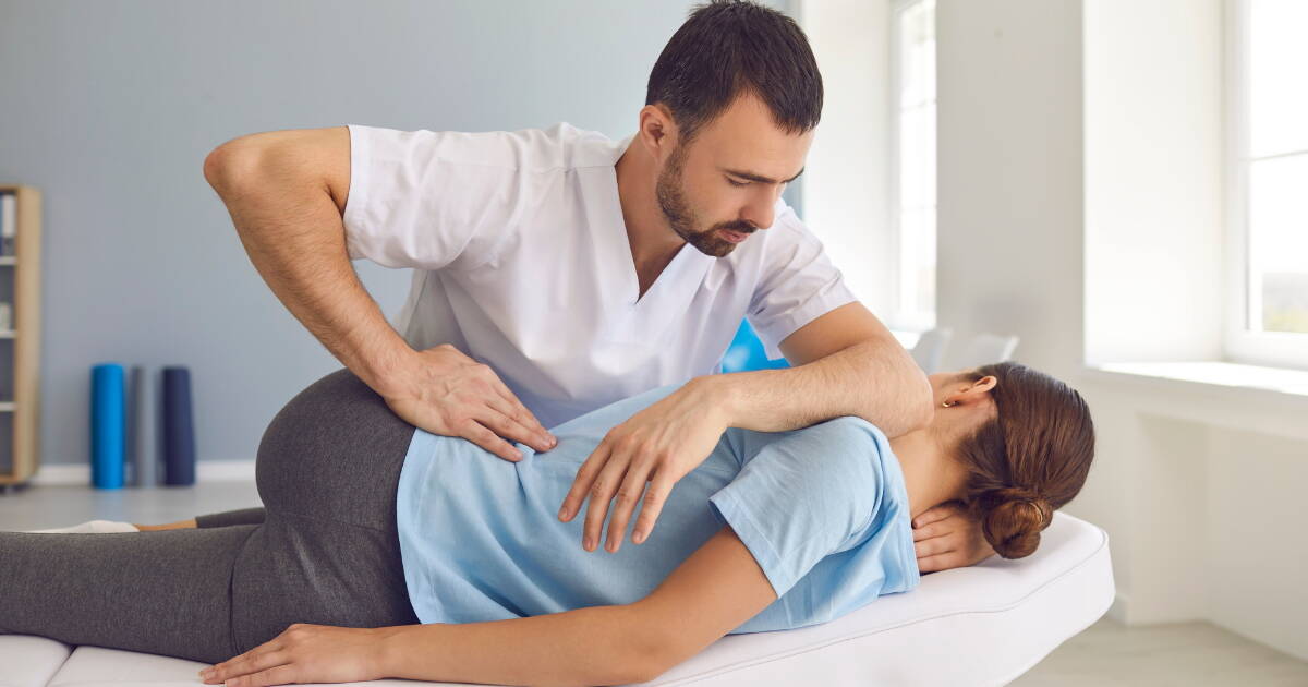 The Benefits of Sports Massage Before and After Chiropractic Treatment